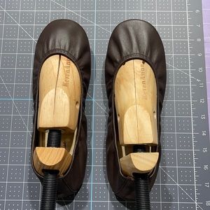 Storehouse flats Brown size 9